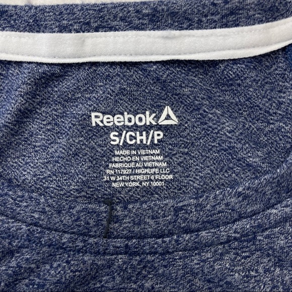 3/30$🔥 Reebok Woman’s Blue Muscle Graphic Tank Top Logo Size S - Picture 5 of 7
